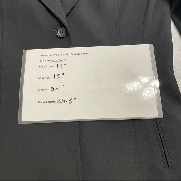 Express Design Studio Black Two-Button Blazer Size 2 – Tailored Fit, Fully Lined - Picture 11 of 13